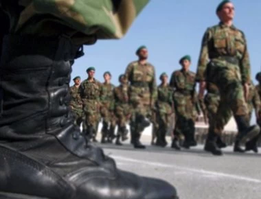 Αλλαγή του τρόπου κατάταξης: Τέσσερις αντί για έξι φορές θα κατατάσσονται νεοσύλλεκτοι